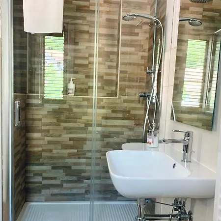 Affittacamere Tempio Aurora San Costantino Albanese