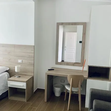 Tempio Aurora Affittacamere 3*