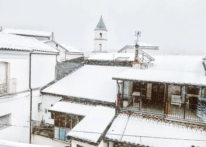 Tempio Aurora Affittacamere San Costantino Albanese